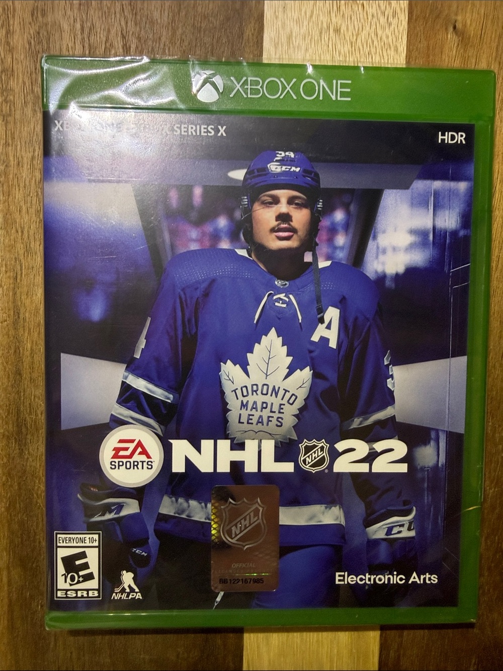 EA Sports NHL 22 (Xbox One) - Blue